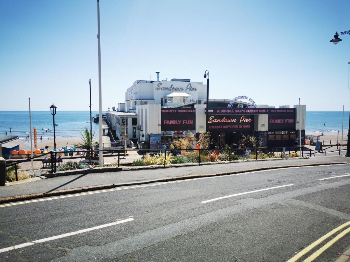ホテル Royal Pier サンダウン エクステリア 写真
